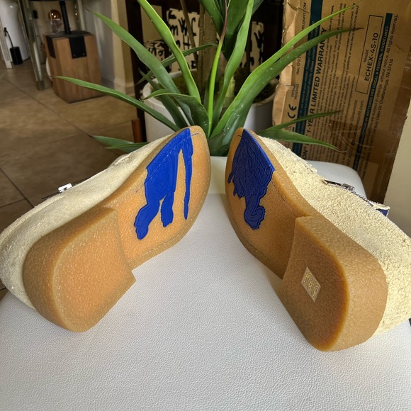 BURBERRY Chance Suede Loafers Size 10.5 (43.5 IT)